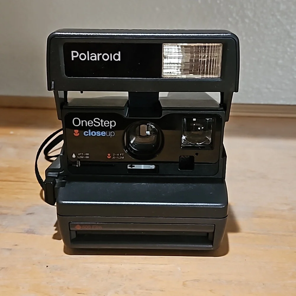 Vintage 1995 Polaroid Camera with Case